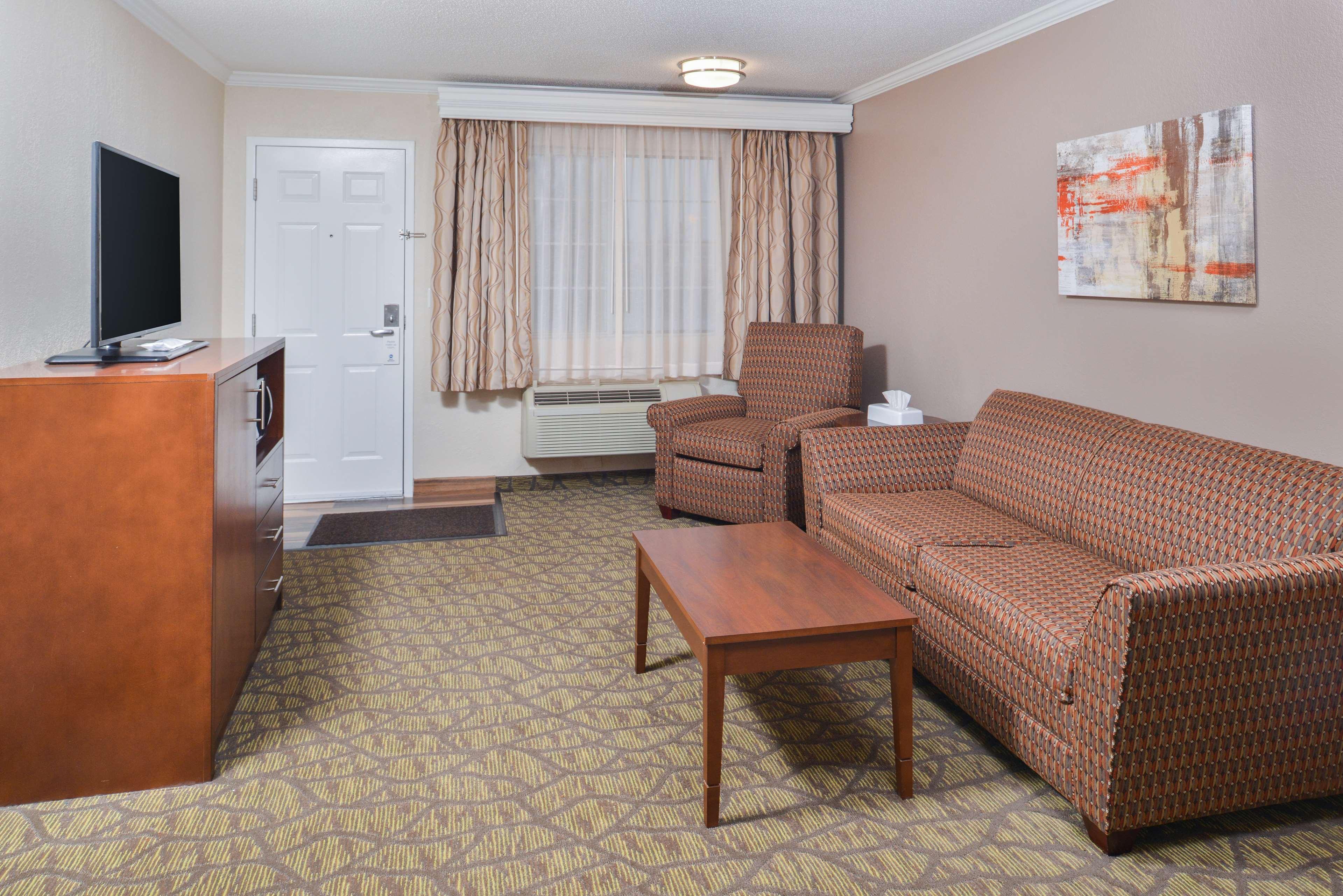 Best Western Of Hartland Exterior photo