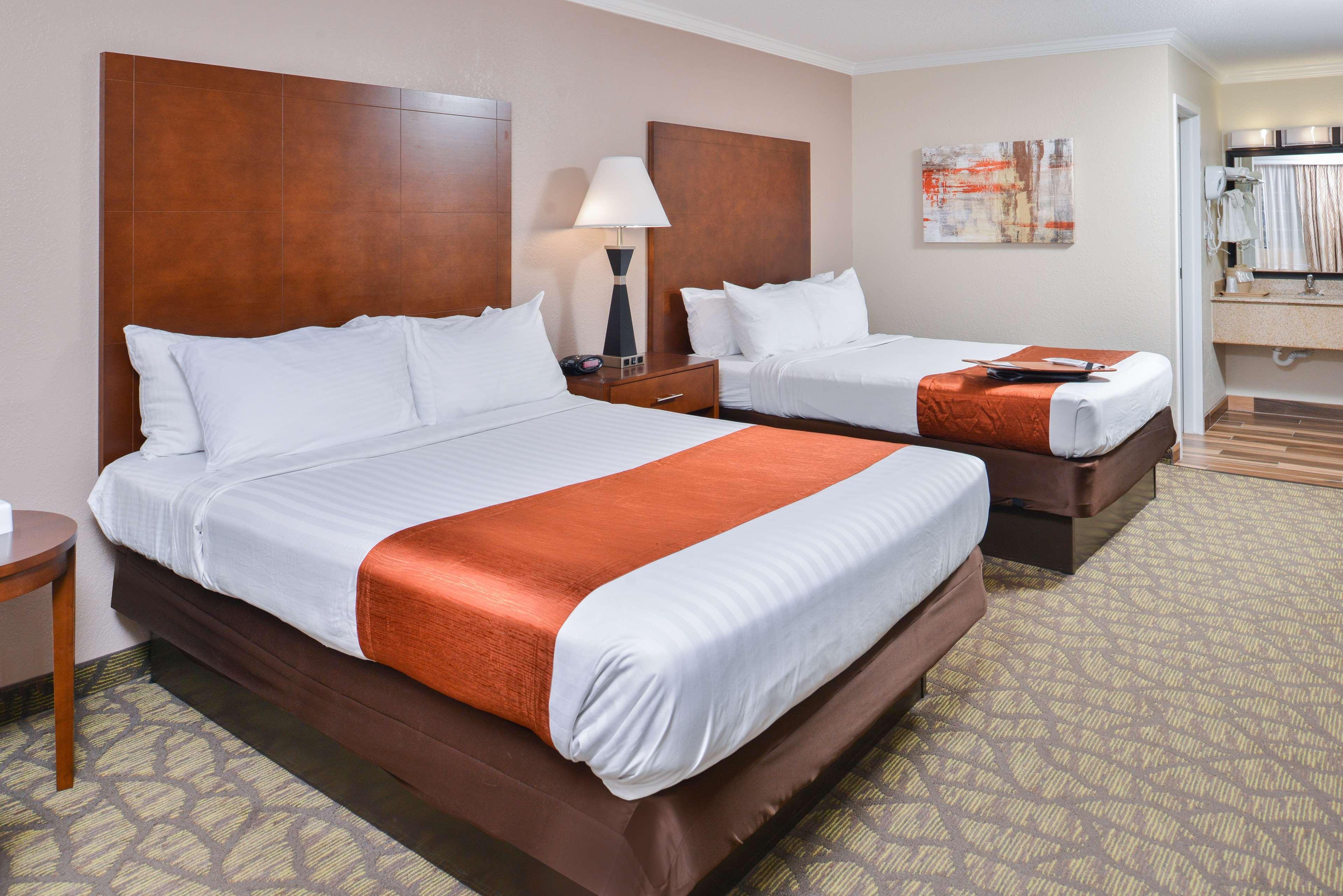 Best Western Of Hartland Exterior photo