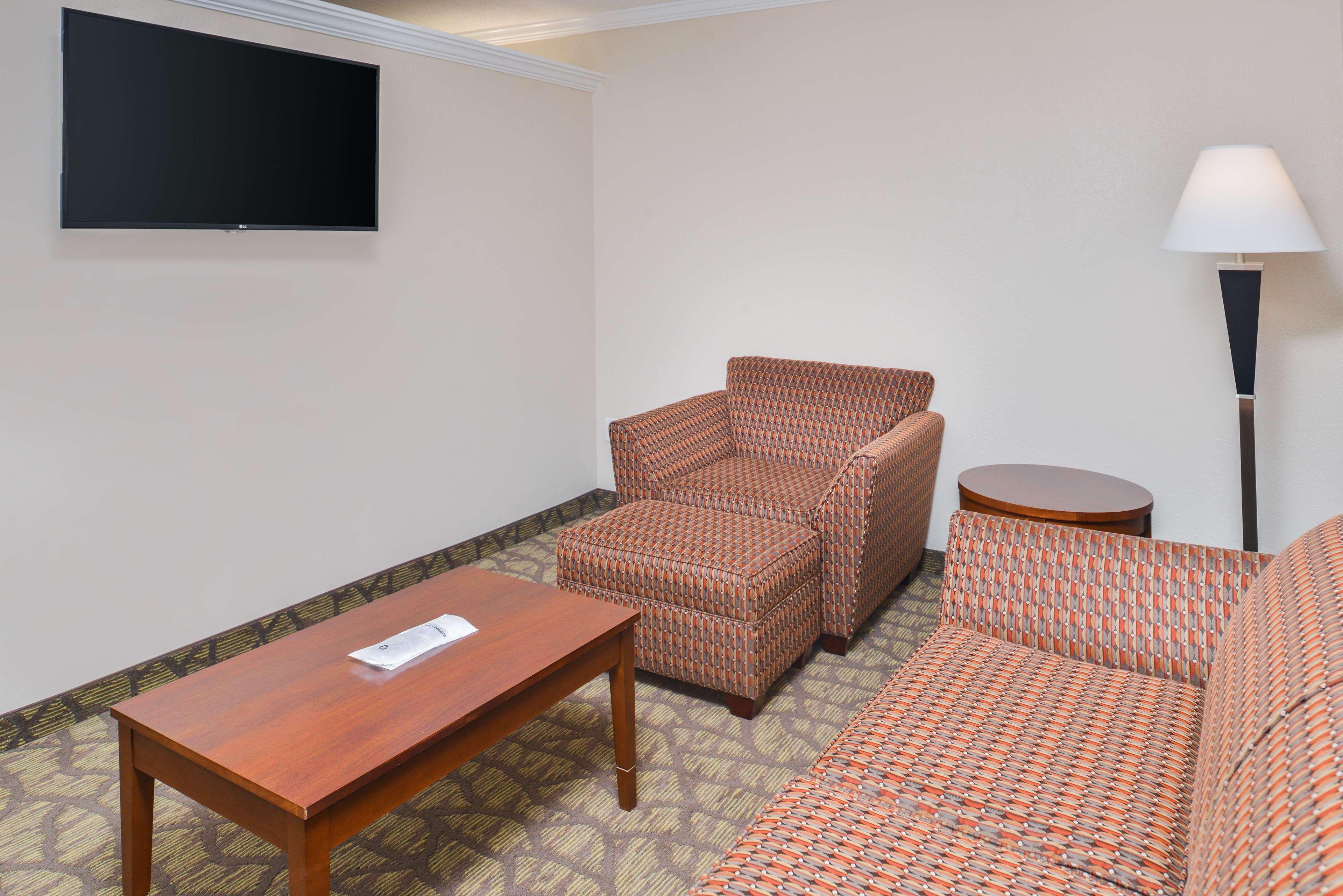 Best Western Of Hartland Exterior photo
